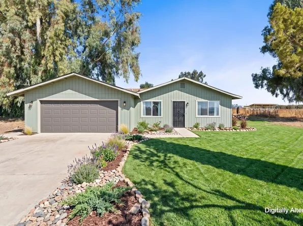 7741 24th Ave, Lemoore, CA 93245