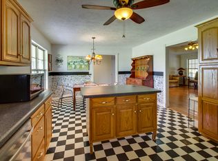 201 Greener Pastures Ln, Hillsboro, TN 37342