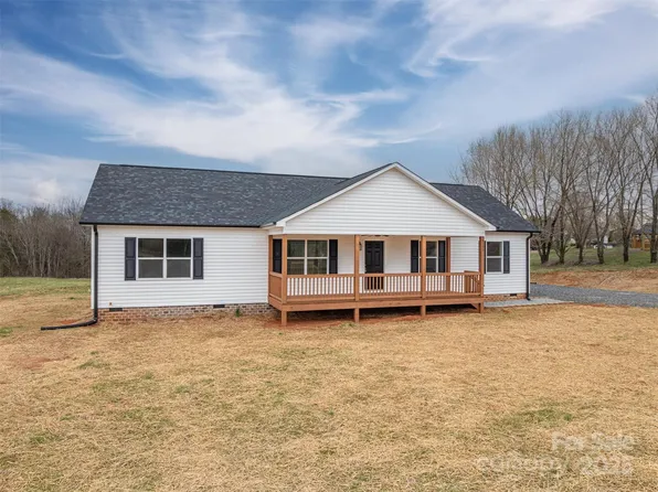 9303 Reepsville Rd, Vale, NC 28168