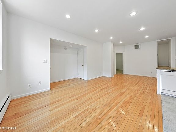 3rd image of 1805 N Orleans St #5