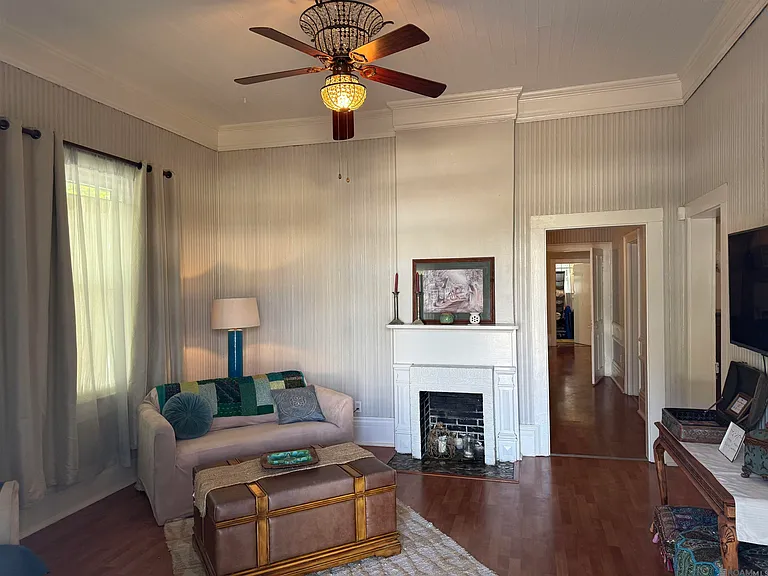 23930 Railroad Ave — Photo 14