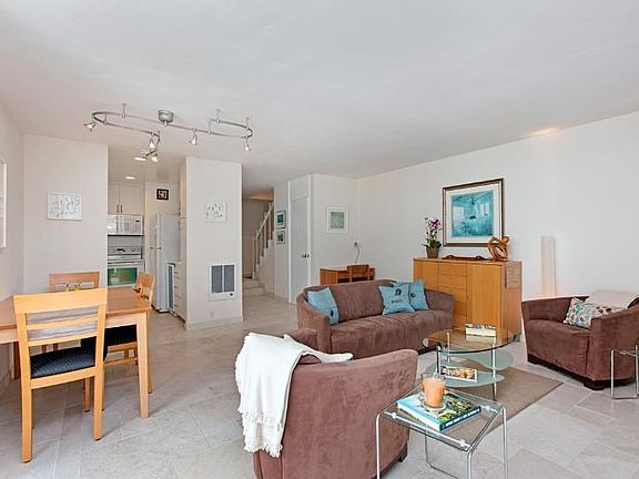 3rd image of 303 Coast Blvd