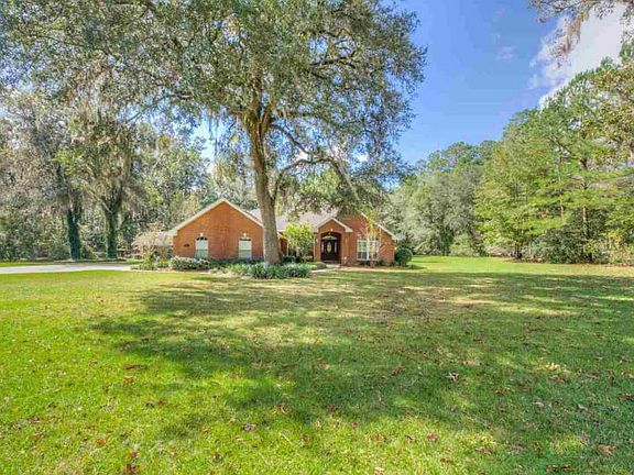 2nd image of 7437 Creekridge Cir