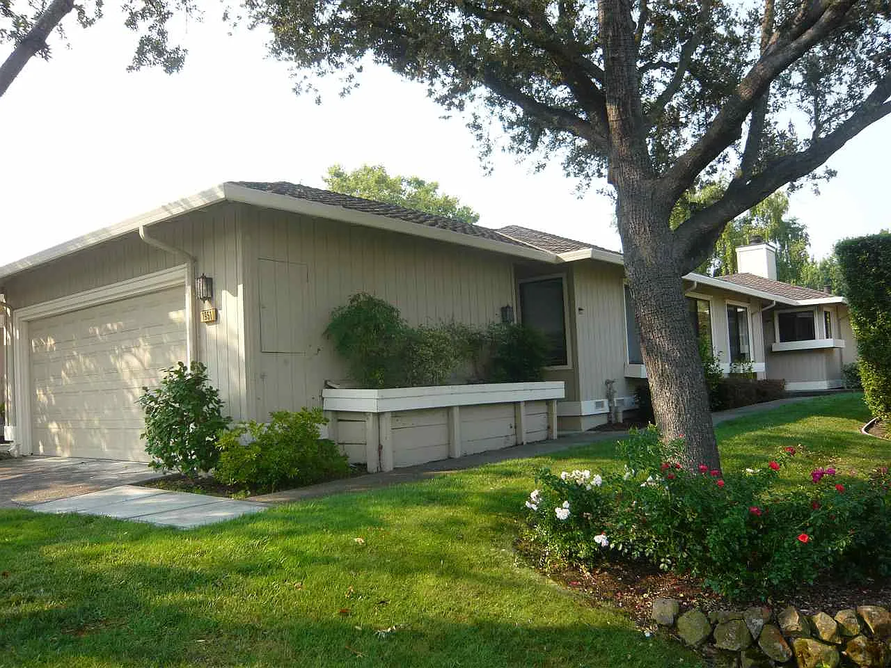 1951 Rancho Verde Cir W photo 1