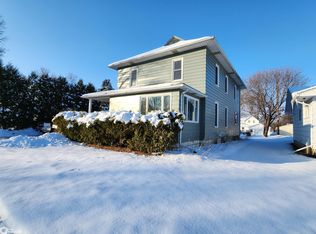 1121 Main St, Osage, IA 50461