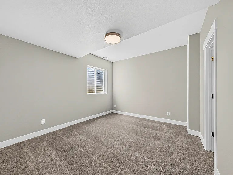 10207 Waterton Canyon Way — Photo 39