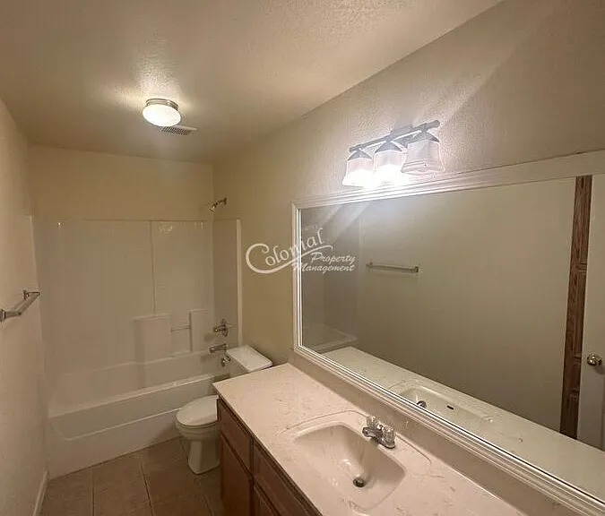 3204 Baldwin Loop #B — Photo 13