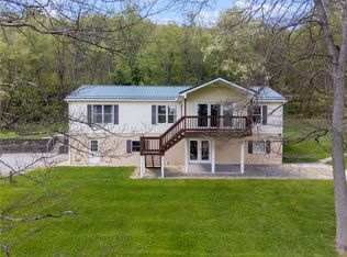 309 E High St, Robinson, PA 15949