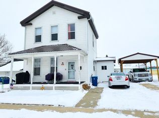 116 E Washington St, Monticello, IA 52310