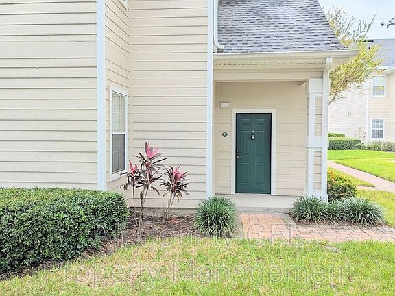 2nd image of 417 Southern Pecan Cir Unit 208