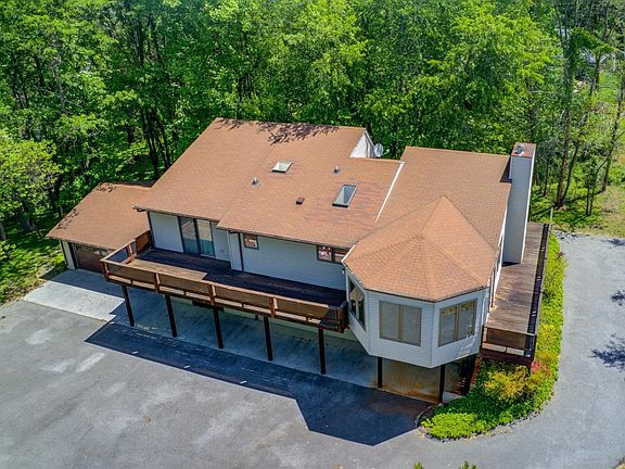 4th image of 235 Pine Knob Cir Lot 10