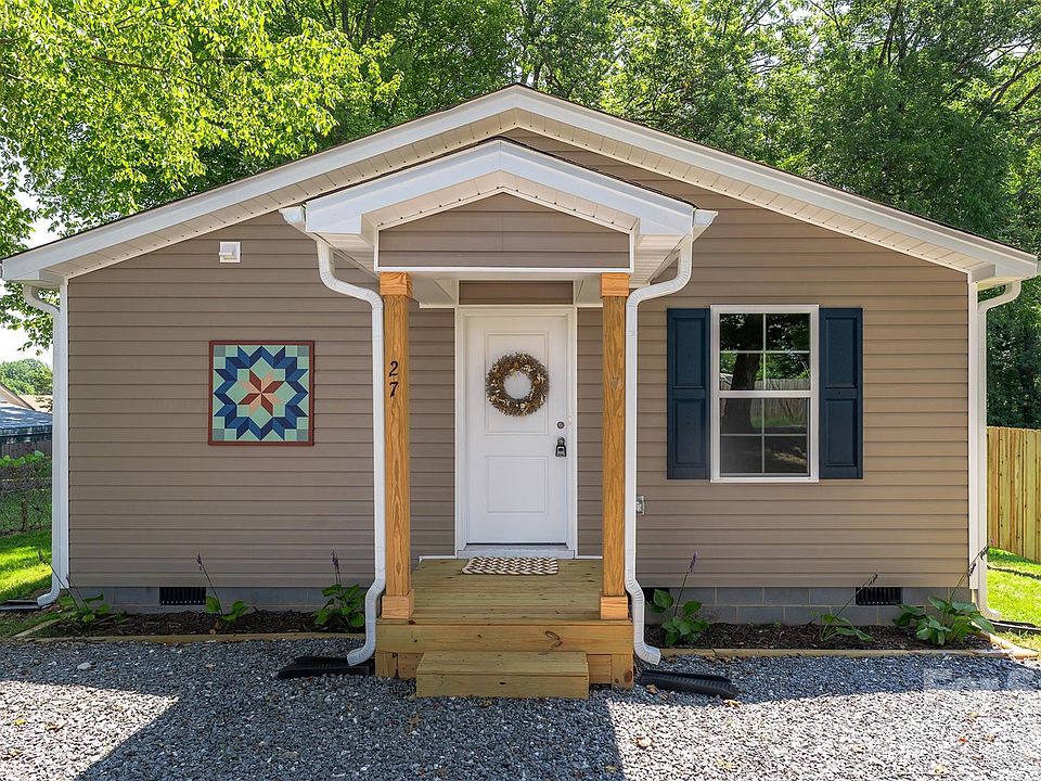 1st image of 27 Forest Park Rd