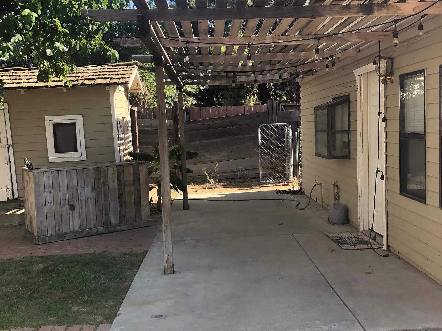 1 bed, 800 sqft, $1,125 — Photo 1