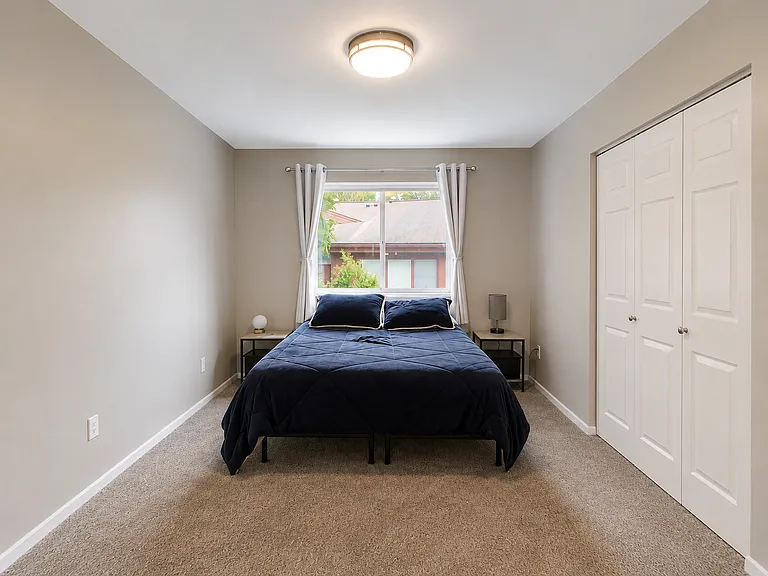 209 Dailey Ave #13 — Photo 1
