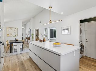 4893 Shadowfalls Dr, Martinez, CA 94553