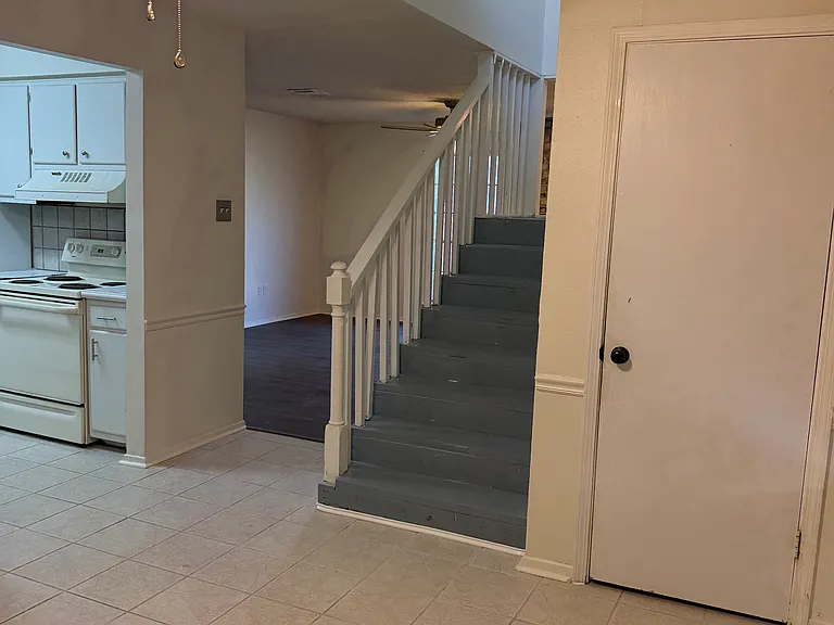 3323 King Bradford Dr — Photo 4