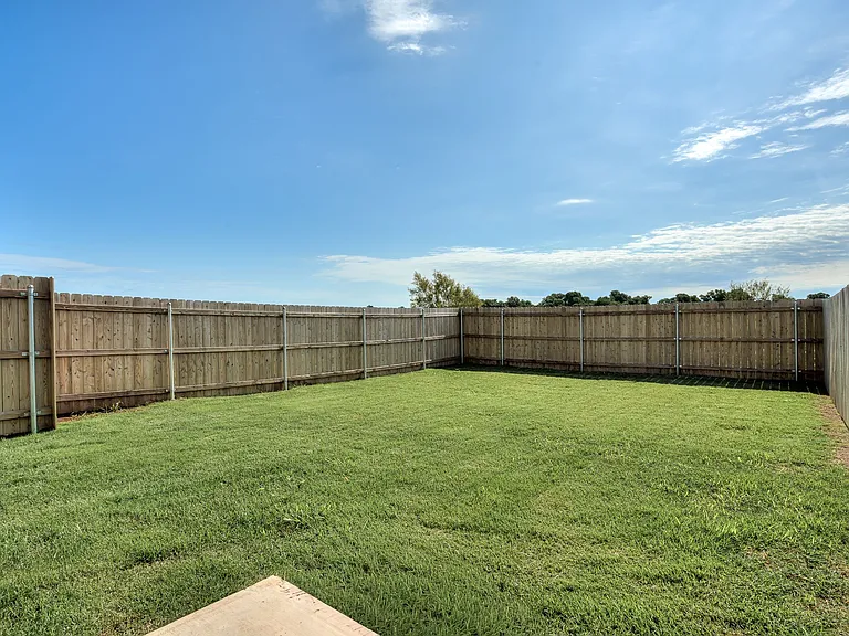 19600 Horseshoe Ave — Photo 29