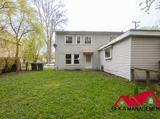 2264 Delton Ct, Westland, MI 48186