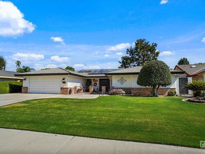 7804 Revelstoke Way, Bakersfield, CA, 93309
