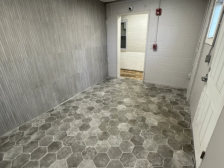 402 Olive St #C13 — Photo 13