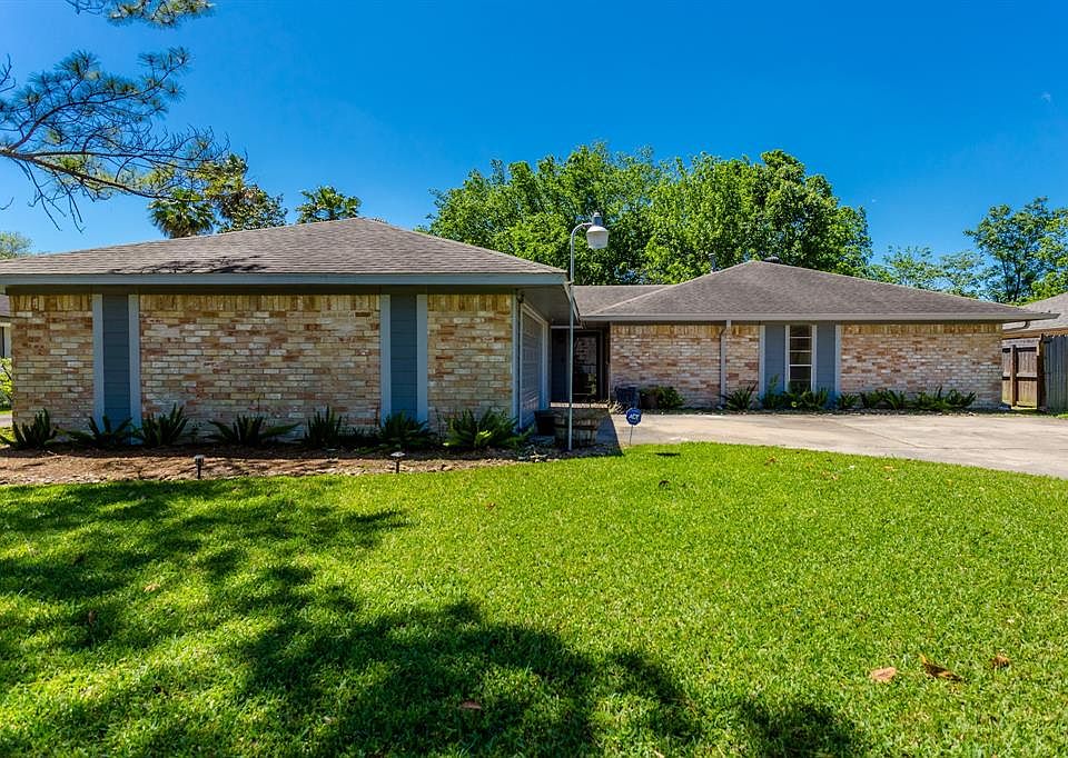 1st image of 1904 Crooked Creek Ln