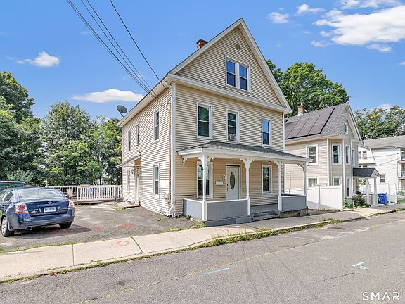 3rd image of 17 Sarsfield Street