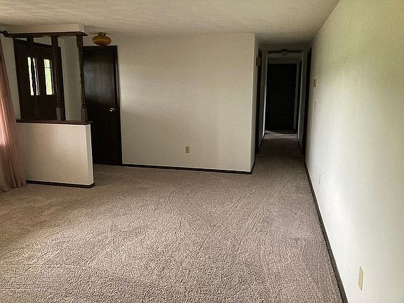 4th image of 4547 Jaysville Street Johns Rd