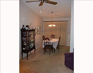 2nd image of 115 Greenwood Ct