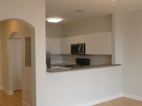 3rd image of 4252 SW 156th Ave #152
