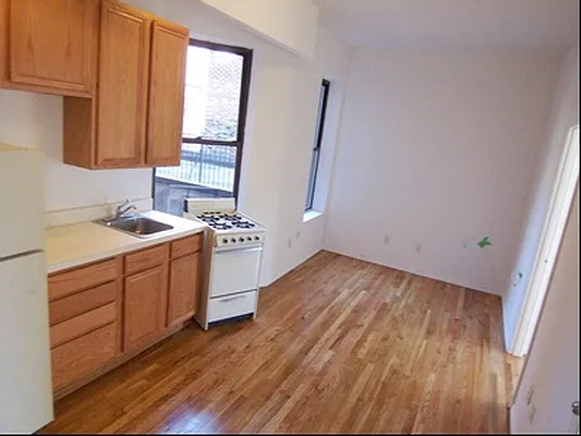 Rented by JM Preston Properties LLC | media 25