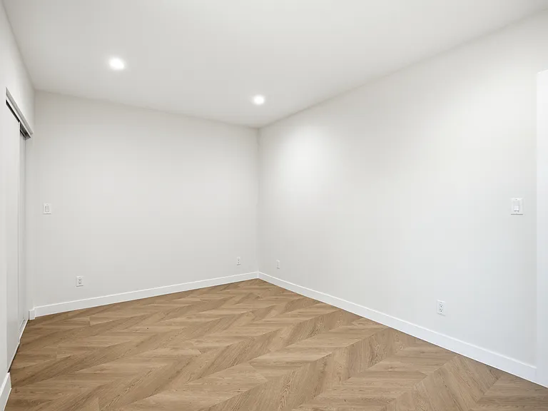 607 Wolfskill St — Photo 16
