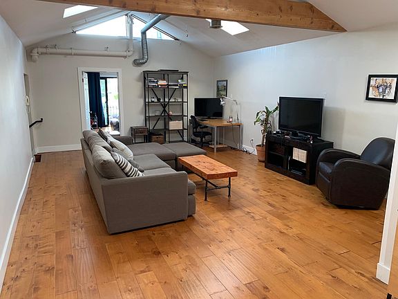 3rd image of 375 Potrero Ave #8