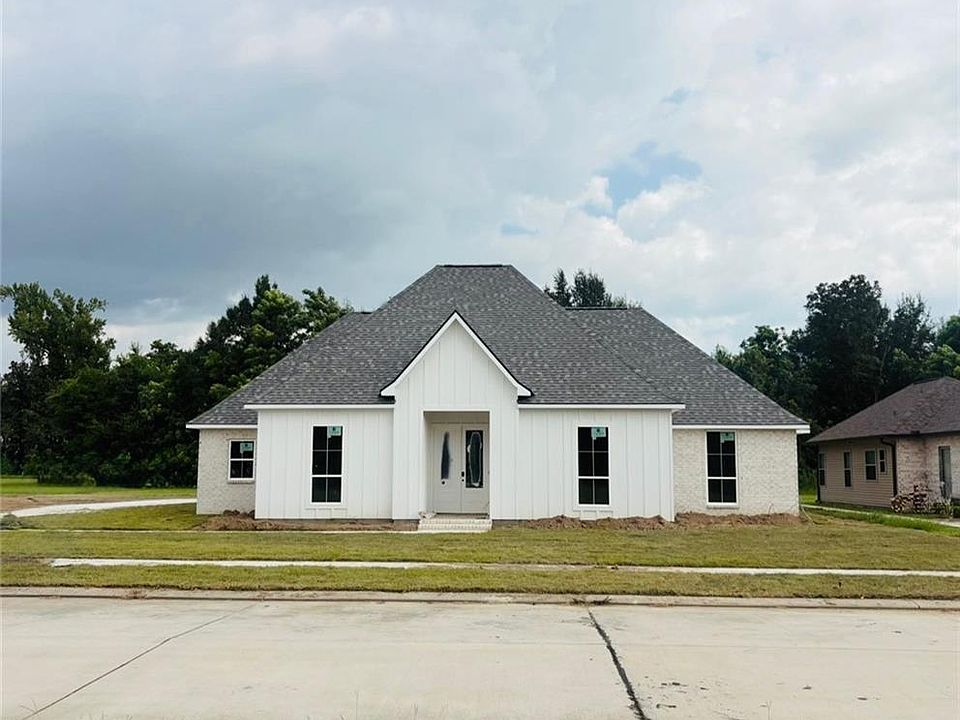 1st image of 147 River Place Dr