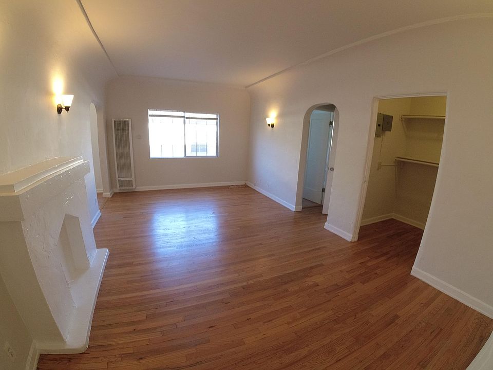 1st image of 654 S Dunsmuir Ave #205B