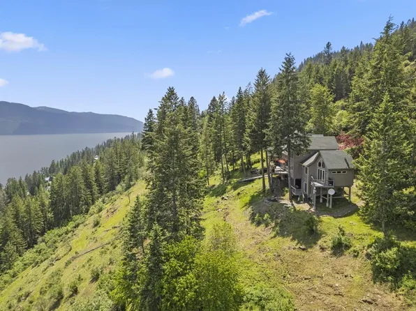 1188 Midas Dr, Sagle, ID 83860
