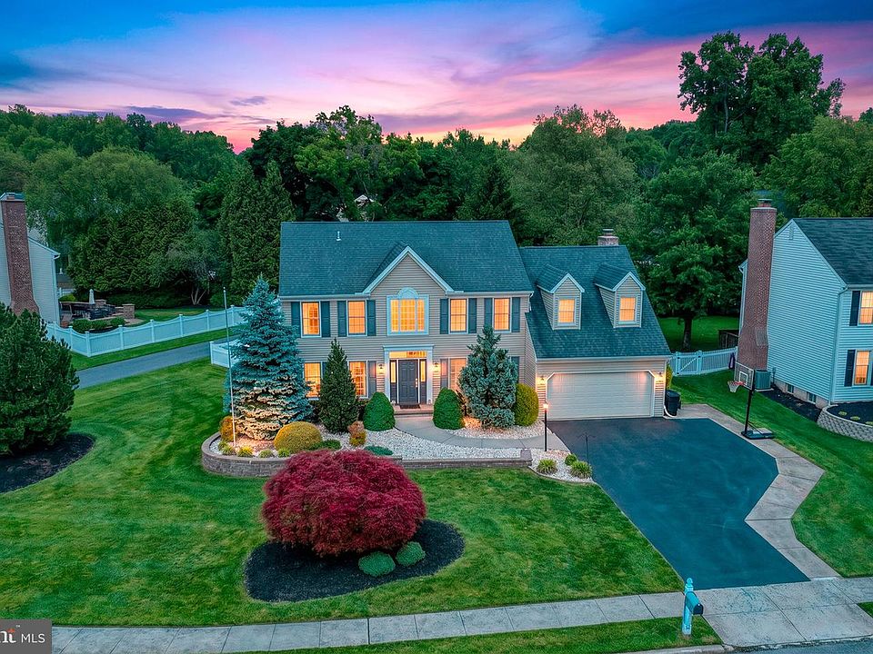 1st image of 3847 Rotherfield Ln