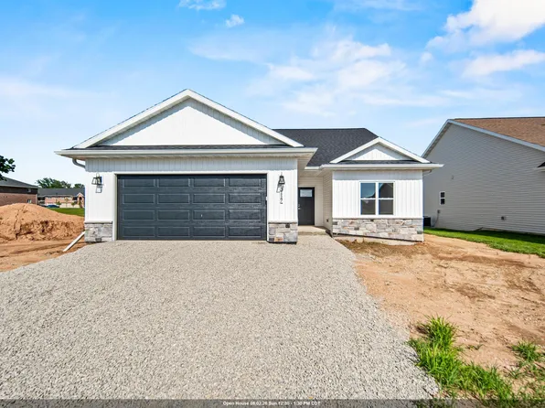 3117 Lazy Oak Ct, Green Bay, WI 54311