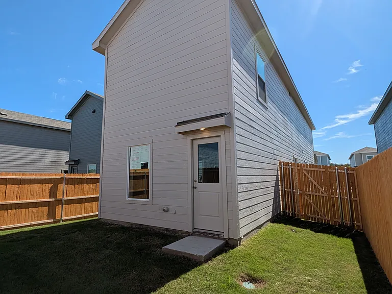 732 Sandhill Crane Ln — Photo 23