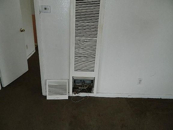 4th image of 435 Hunter Ave