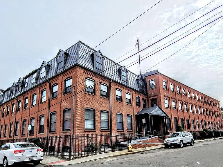 10 Weston Ave #114 — Photo 1
