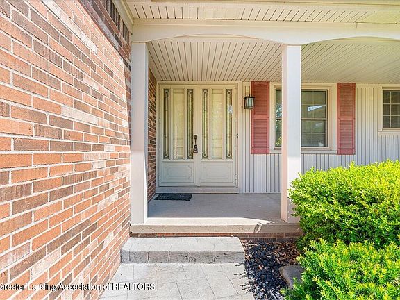 3rd image of 45534 Purcell Dr