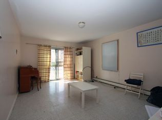86 Venice Ave, Staten Island, NY 10304