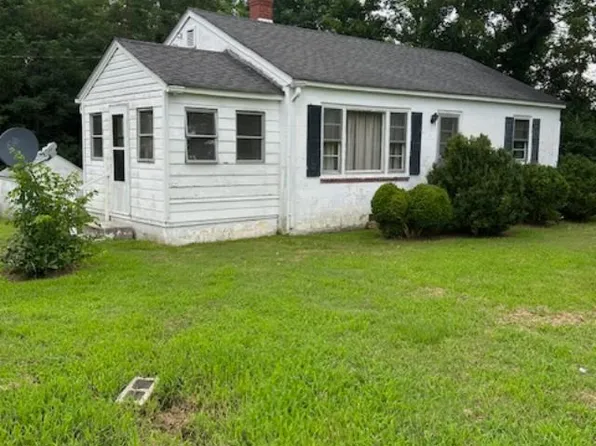 4856 Coles Point Rd, Hague, VA 22469