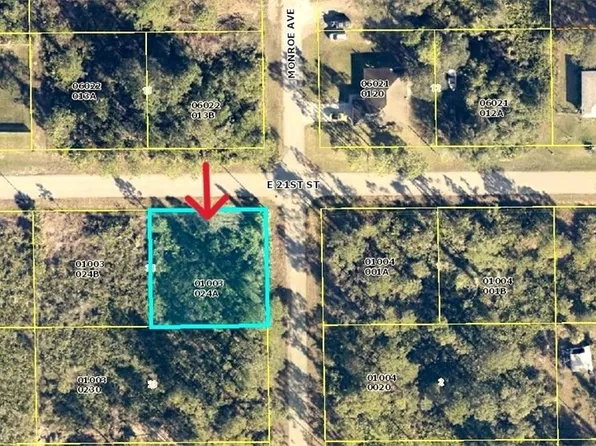 3706 E 21st St, Alva, FL 33920