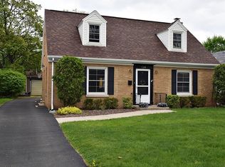 320 S Gladstone Ave, Aurora, IL 60506