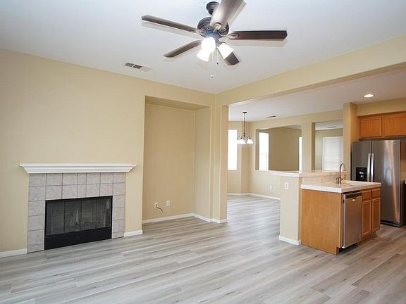 3rd image of 37648 Beeston Ct