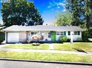 1635 SW Hicrest Ave, Portland, OR 97225