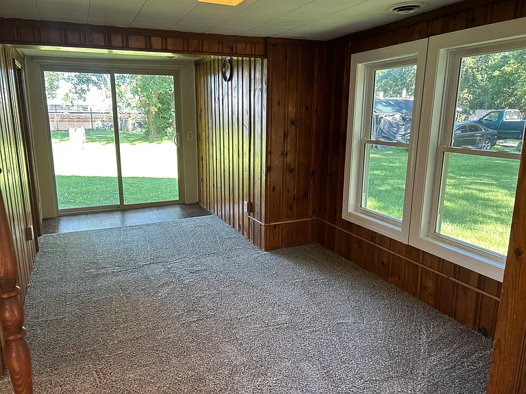 4055 Kleinline Ln — Photo 7