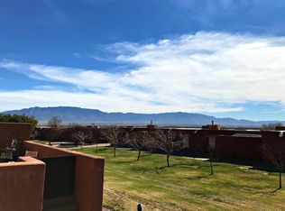 6 Link St NW, Albuquerque, NM 87120