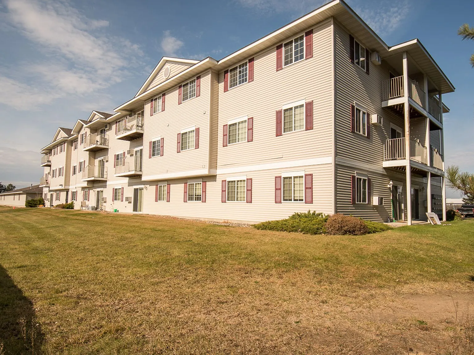 Prairie View Apartments LLC — Photo 2